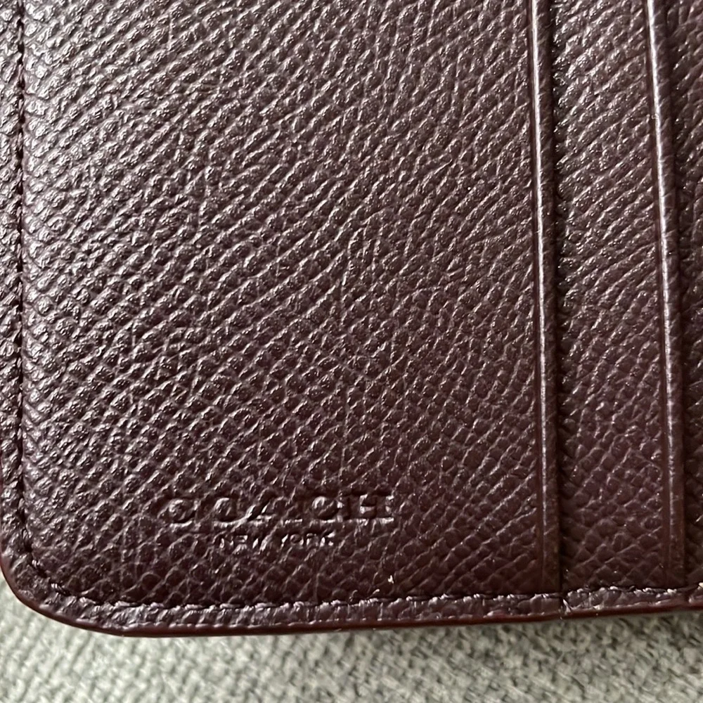 Coach Wallet - Picture 9 of 12